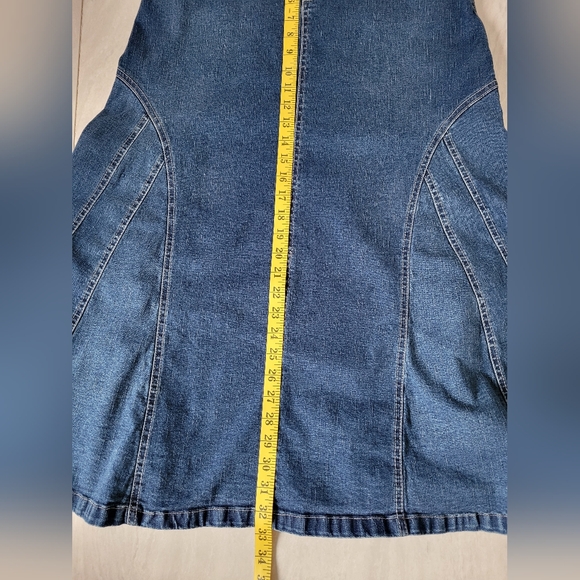 Y2K denim maxi skirt with flared panels, low rise - Picture 9 of 15
